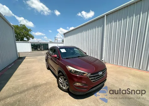 2017 Hyundai Tucson Limited z USA, uszkodzony, nr VIN KM8J33A23HU545641